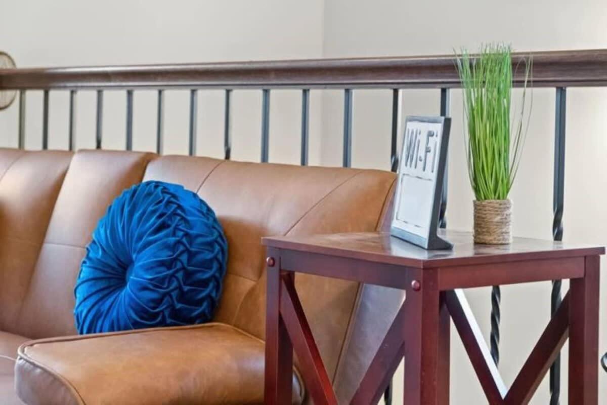 The Campbell Carriage House Appartement Clarksville Buitenkant foto