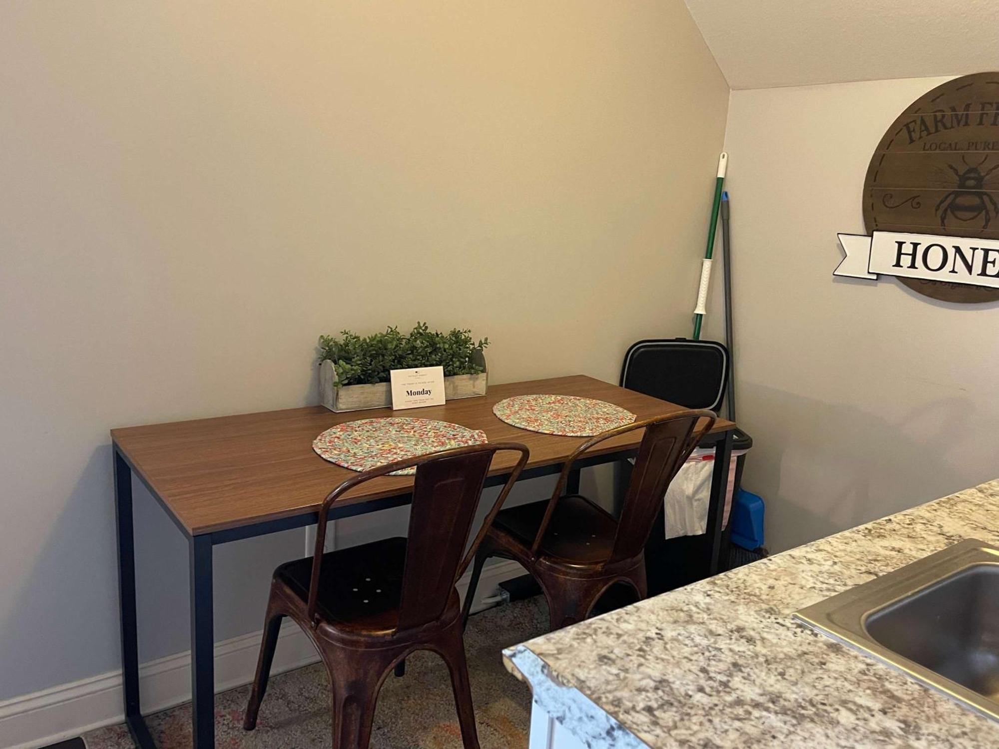 The Campbell Carriage House Appartement Clarksville Buitenkant foto